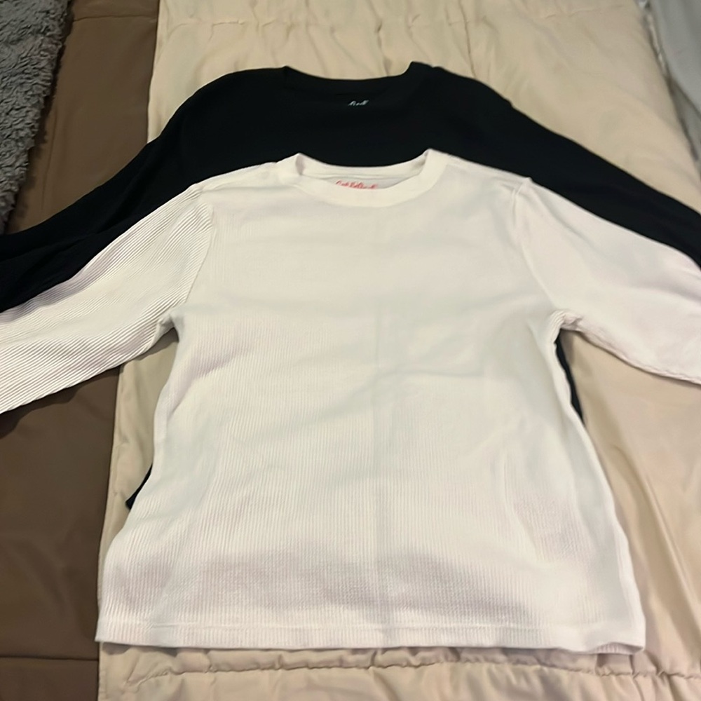 Boys cat and Jack thermal shirt bundle